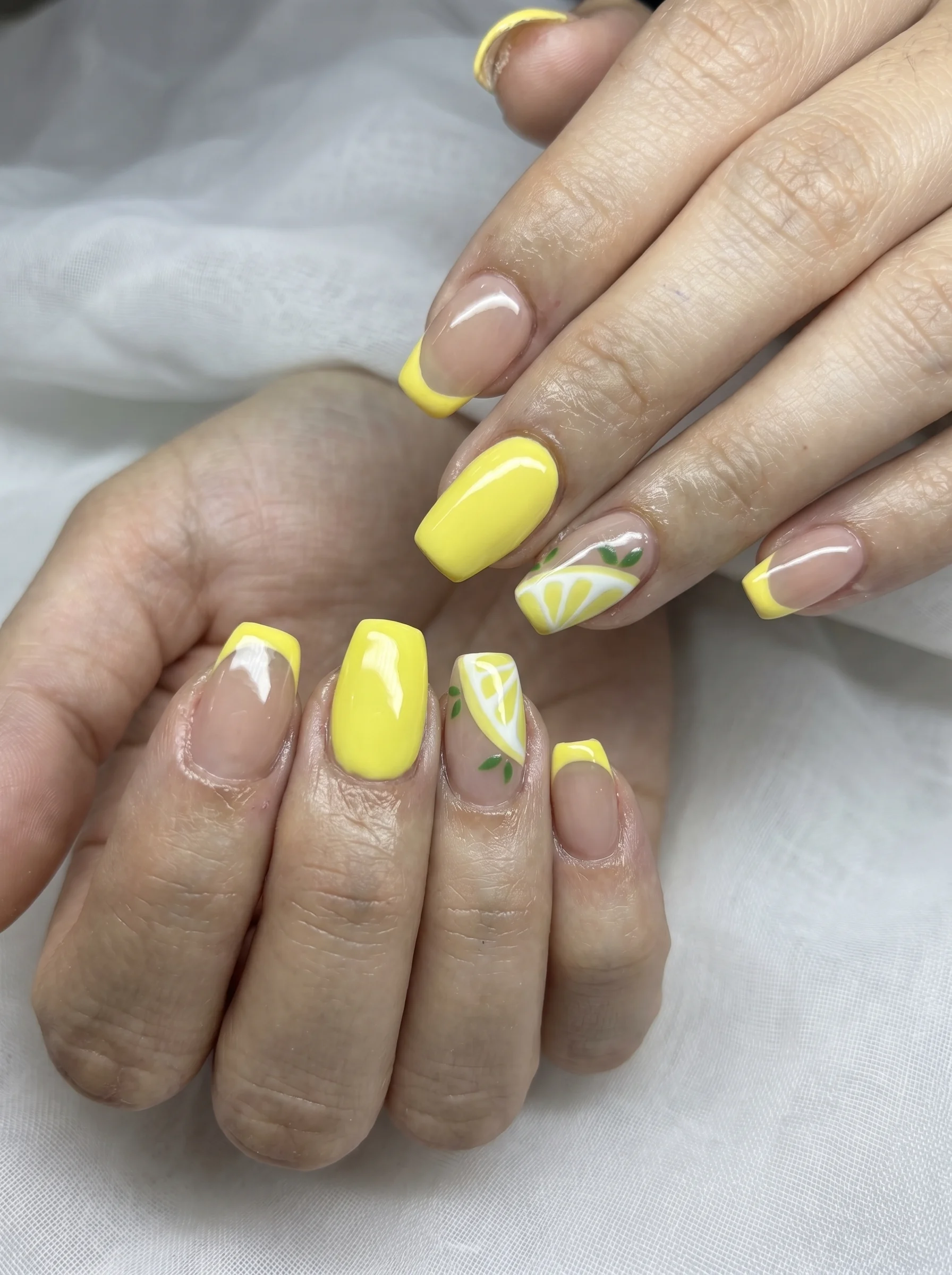 Lee Nails and Spa